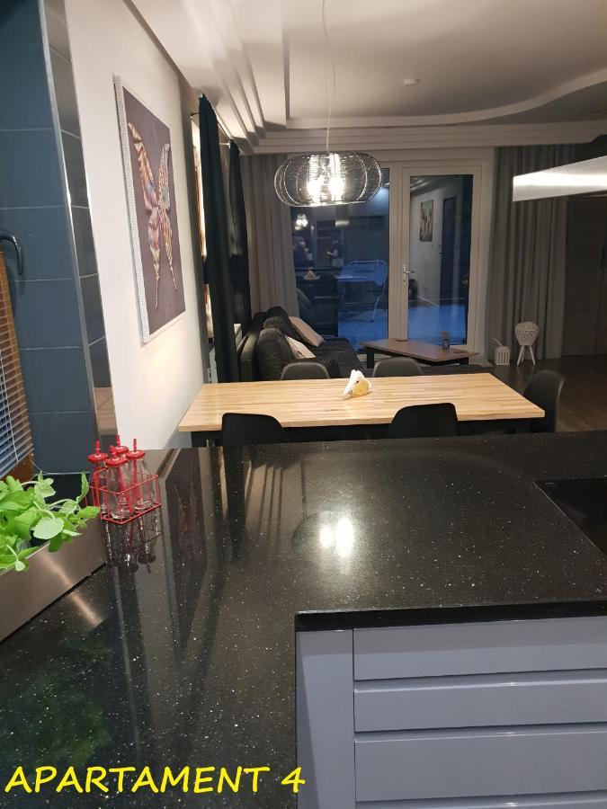 Apartamenty Amalia Szary Dwor ภายนอก รูปภาพ